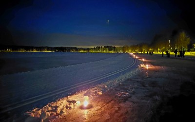 järven hiihtolenkki illalla