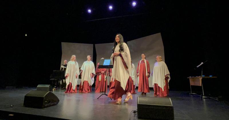 Laulajien konsertti 4K.jpg Laulajien konsertti 4K.jpg